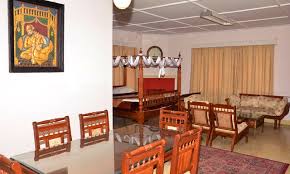 ROYAL QUEEN SUITE 