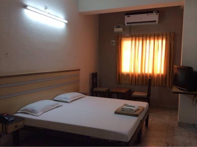 Deluxe Double Bed Room Ac 