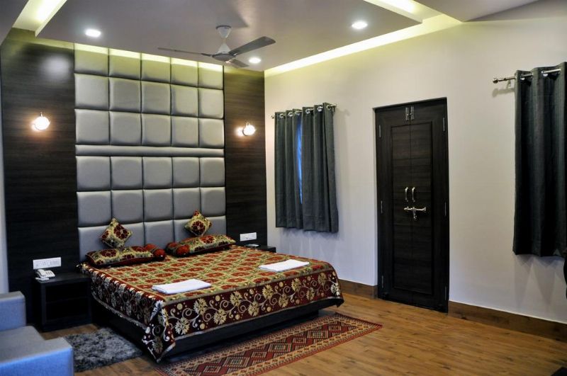  ALKA PREMIUM VIEW ROOM 