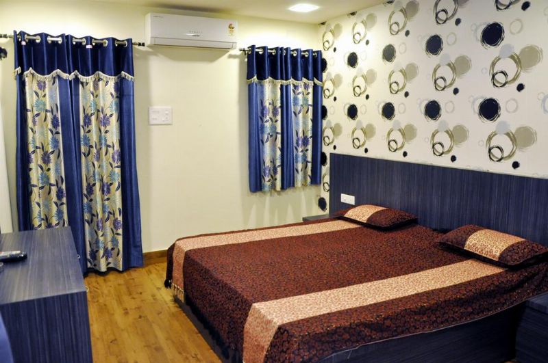 ALKA AC ROOM 