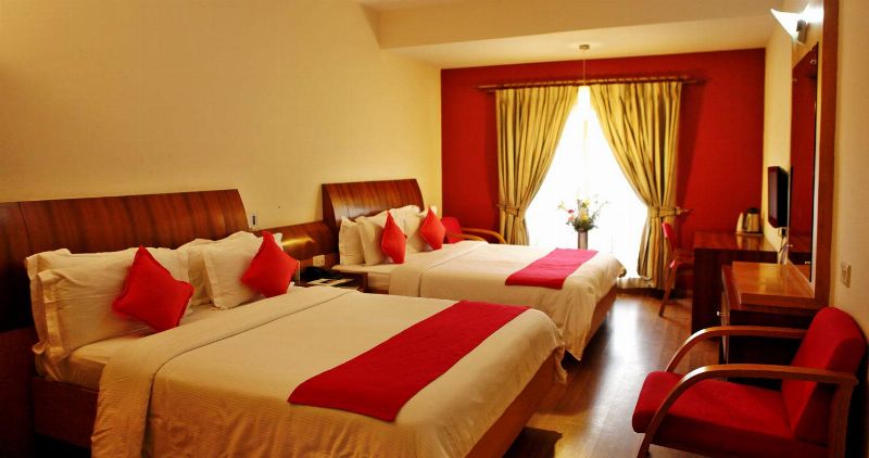 Diamond Room 