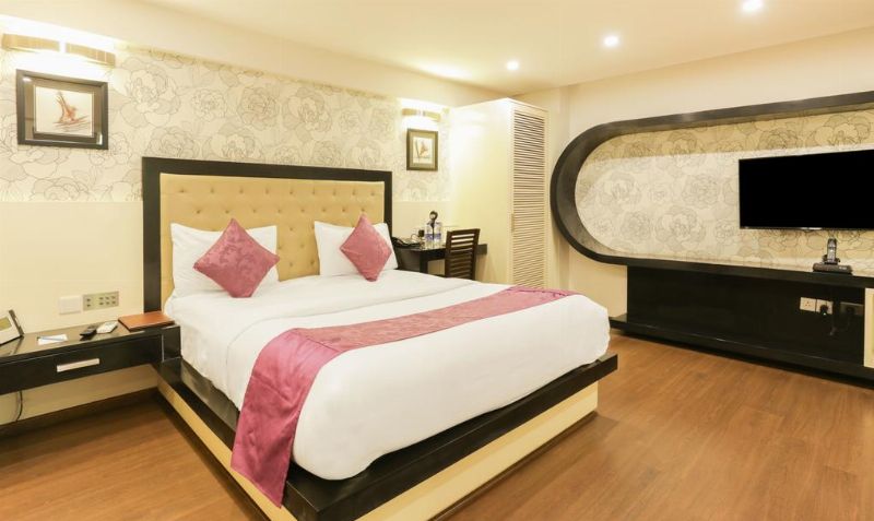 Jade Room 