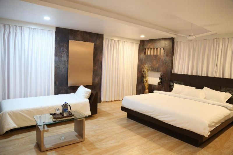 Suite Room   