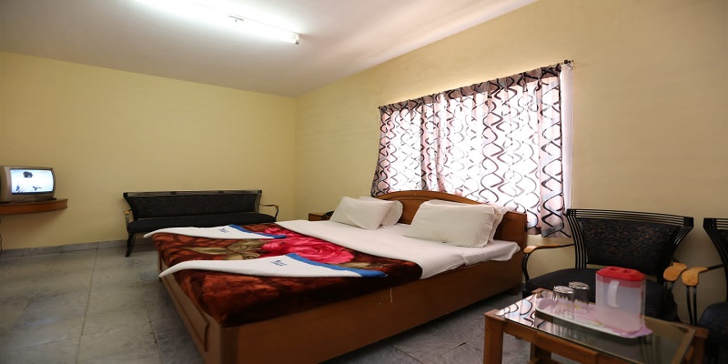 Double Cot Super Deluxe 