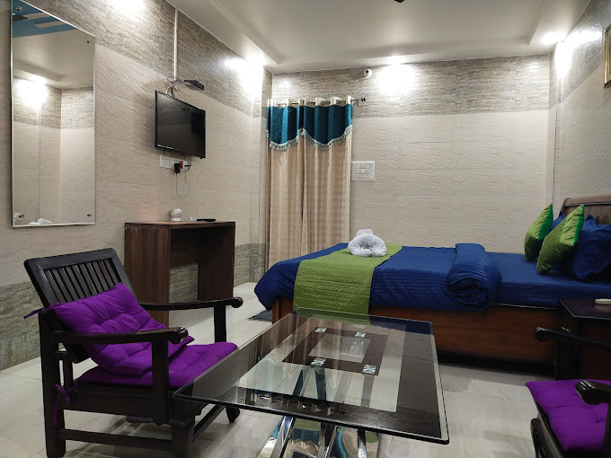 Premium Room A/C 