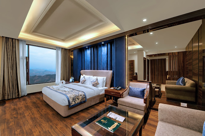 Premier Room 