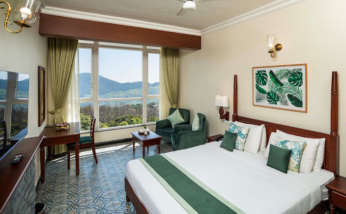 Valley View Room 