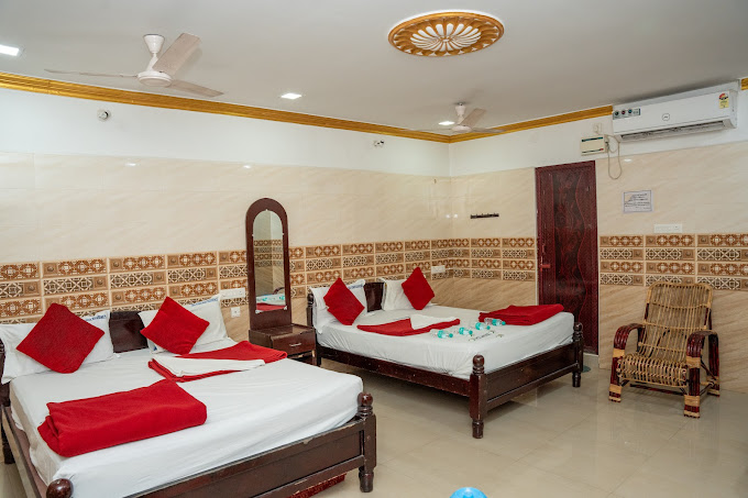 Deluxe Four Room 