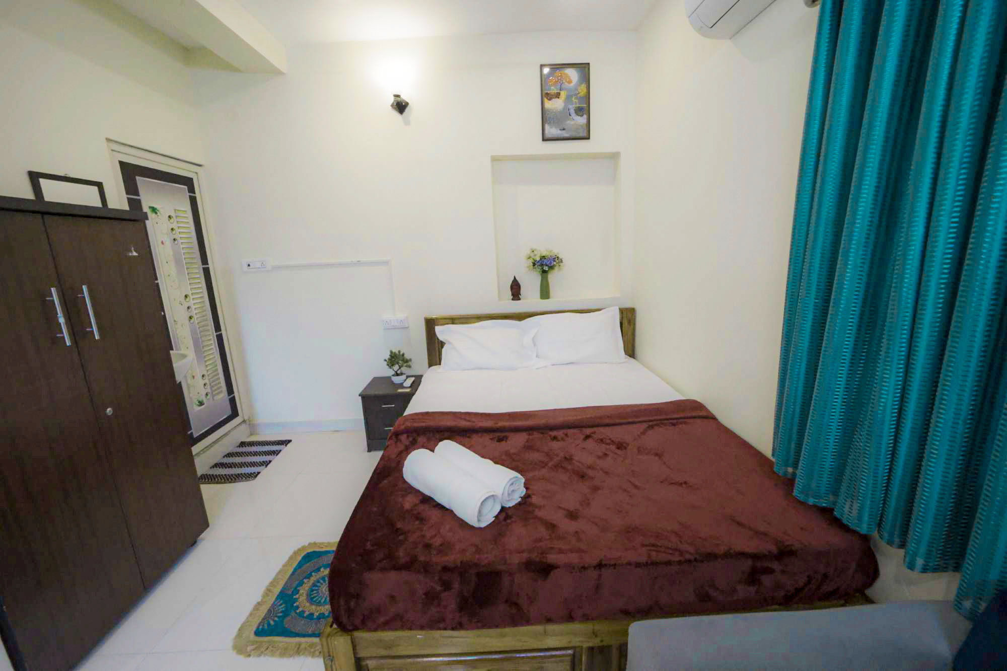 Arunachala AC Room 