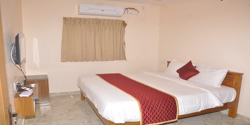 Deluxe Room A/C 