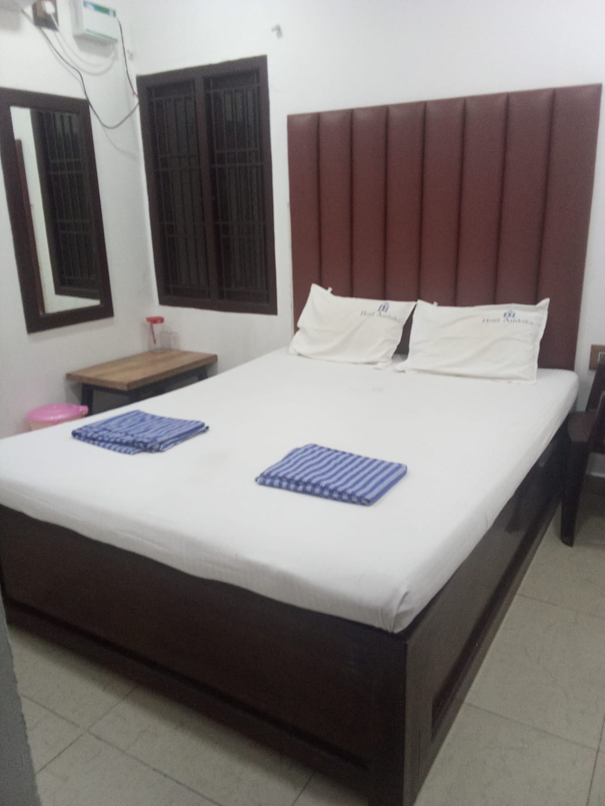 Deluxe Room non AC 