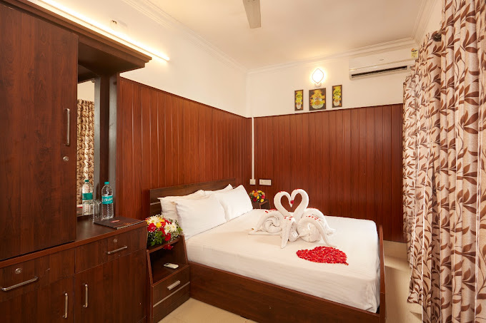 Cinnamon Superior room with Balcony A/C 