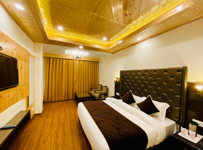 DELUXE ROOM 