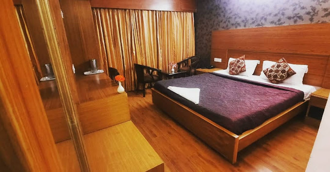 Super Deluxe With Balcony 