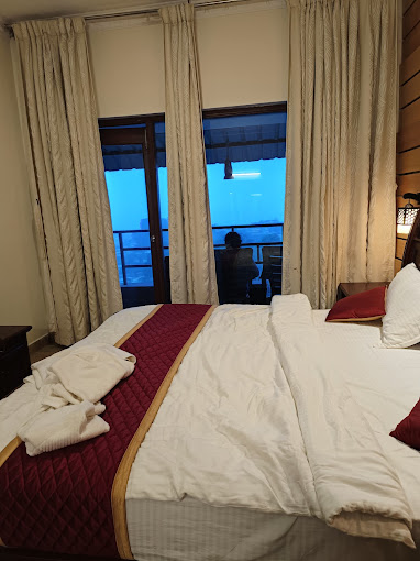 Premium Rooms With Common Balcony 