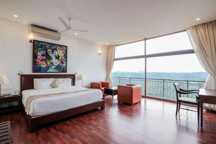 Ponmudi Grand Suite 