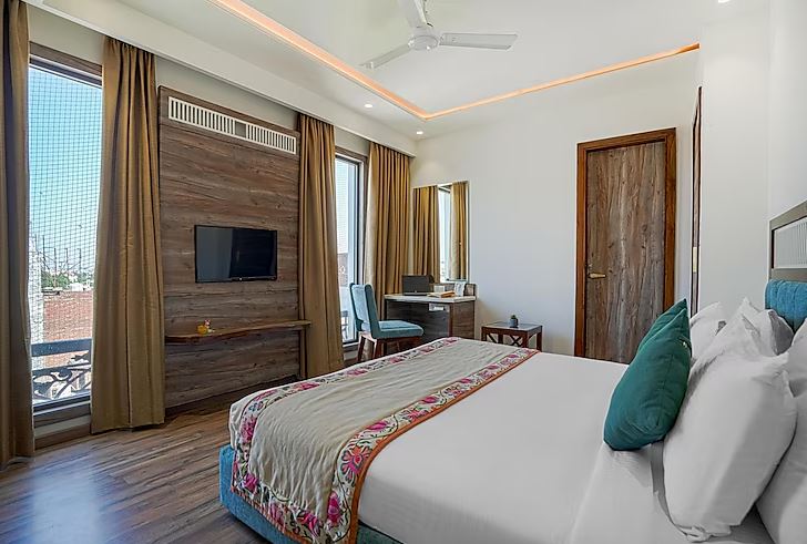 Executive Room 