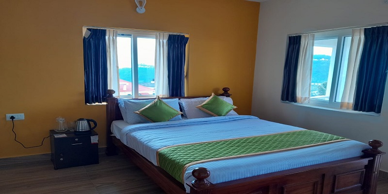 Double Bedroom 