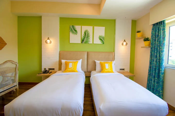 Standard Twin Room 