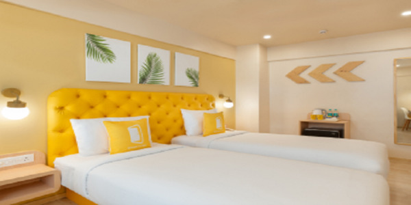 Standard Twin Room 