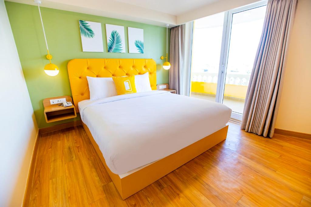 Deluxe King Room 