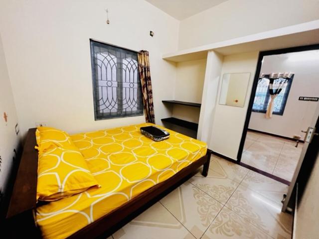 2 BHK Balcony House 