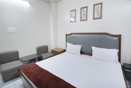 Double Bed Room Non A/c 