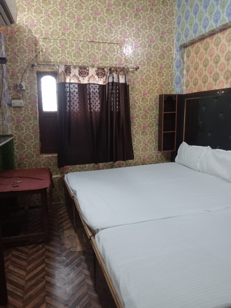 Four Bed Room 