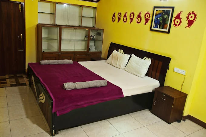 Hill View Suite Room 