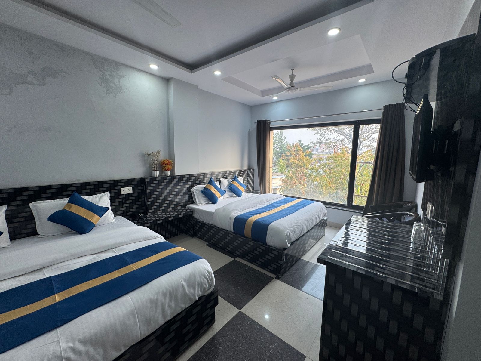 Four Bed Room 