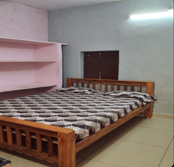 1 BHK 